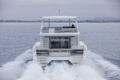 2023 Leopard Catamarans 40 Powercat