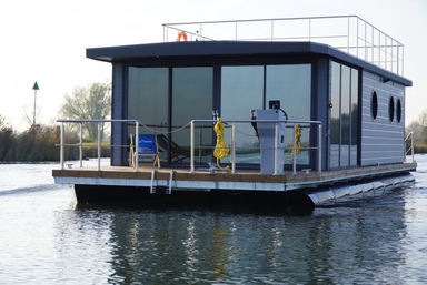2022 La Mare Houseboats Apartboat XL
