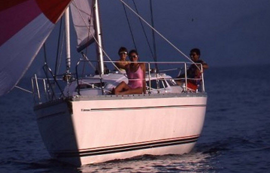 1986 Jeanneau Sun Light 30 Keel and centerboard TheBoatDB